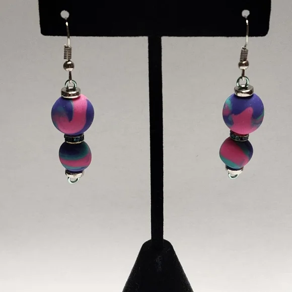 Two pairs of handmade dangle polymer clay bead earrings. - Picture 3 of 6